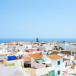 Гостьовий будинок Nerja-centro-jacuzzi- Mirador De La Ermita- Adults Recommended Нерха