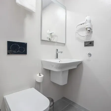 Nerja-centro-jacuzzi- Mirador De La Ermita- Adults Recommended Pensionat *