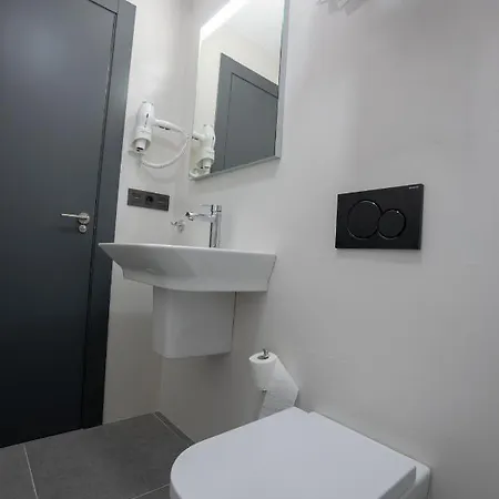 Nerja-centro-jacuzzi- Mirador De La Ermita- Adults Recommended Nerja