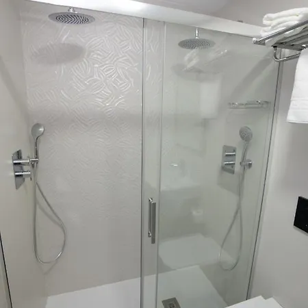 Nerja-centro-jacuzzi- Mirador De La Ermita- Adults Recommended