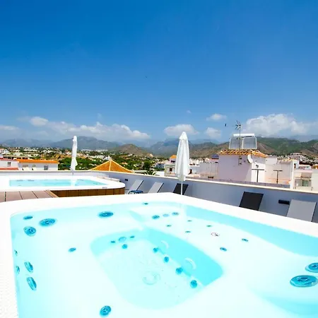 Nerja-centro-jacuzzi- Mirador De La Ermita- Adults Recommended Pensionat *