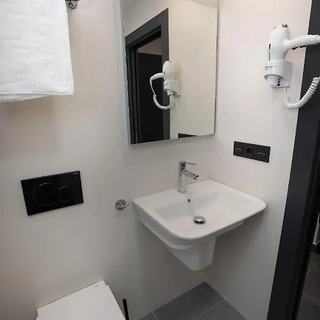 Nerja-centro-jacuzzi- Mirador De La Ermita- Adults Recommended 3* Nerja