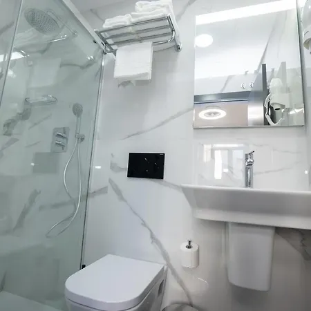 Nerja-centro-jacuzzi- Mirador De La Ermita- Adults Recommended Gasthuis 3*