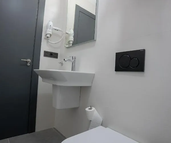 Nerja-centro-jacuzzi- Mirador De La Ermita- Adults Recommended 네르하