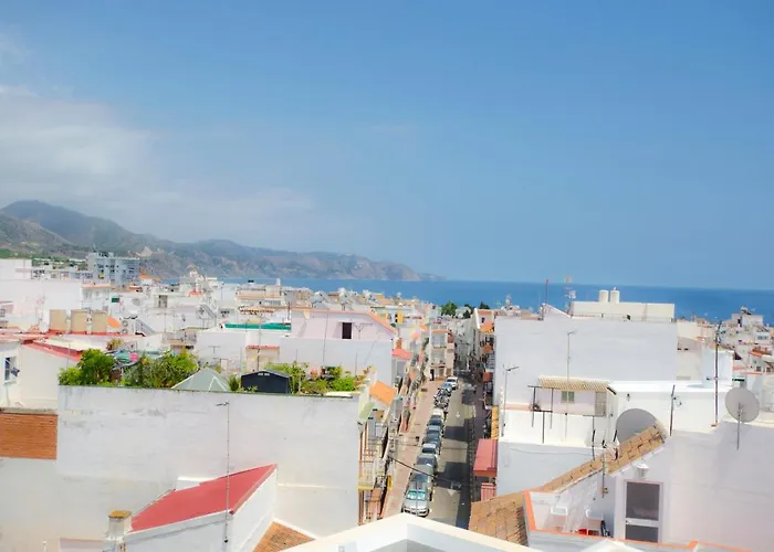 Nerja-centro-jacuzzi- Mirador De La Ermita- Adults Recommended 3* Nerja
