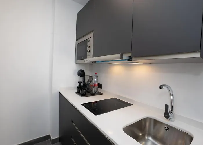 Nerja-centro-jacuzzi- Mirador De La Ermita- Adults Recommended Nerja