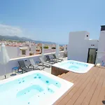 Nerja-centro-jacuzzi- Mirador De La Ermita- Adults Recommended Konukevi